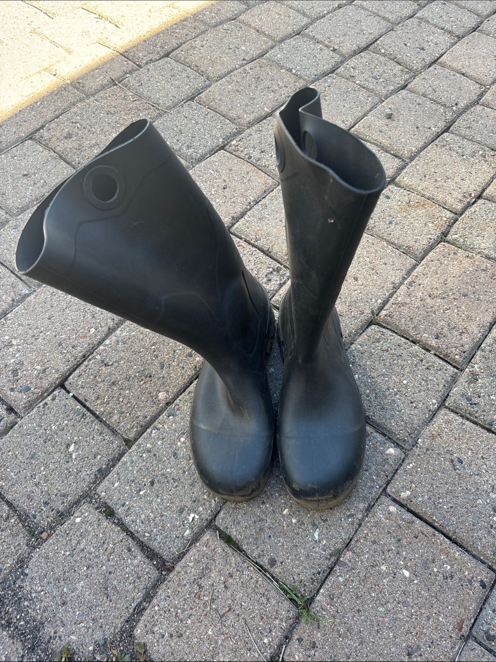 Classic Black Waterproof Men’s Rain Boots/Wellingtons